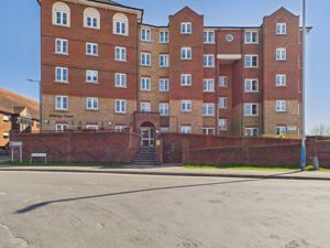 Front of building - click for photo gallery